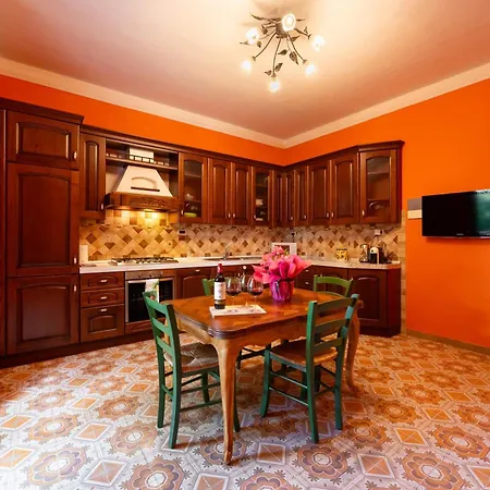 Appartement Con Terrazza Nel Centro Di Greve in Chianti