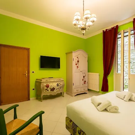 Con Terrazza Nel Centro Di Apartman Greve in Chianti