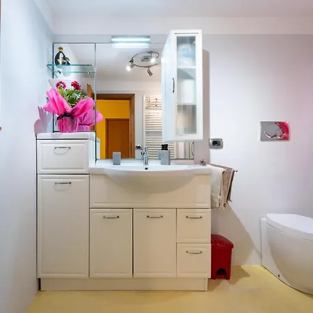Appartement Con Terrazza Nel Centro Di